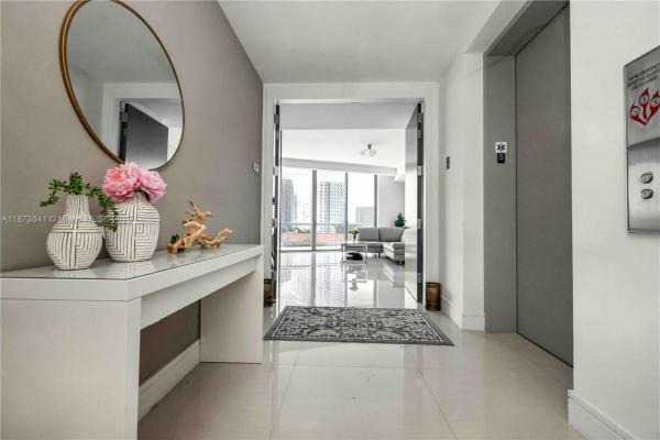 Echo Aventura West, 3250 NE 188 St 502, Aventura, Florida 33180, image 1