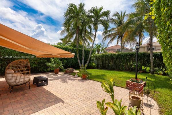 The Grove, 1433 Sabal Trl, Weston, Florida 33327, image 1