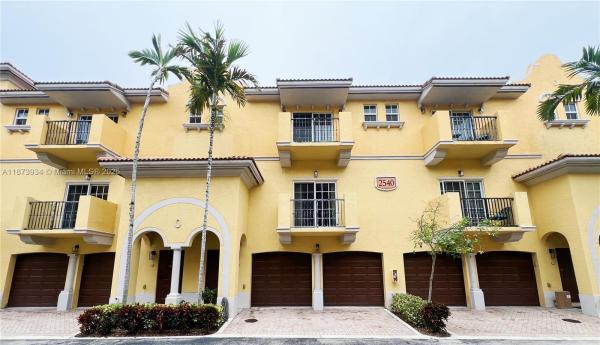 The Grove At River Oaks, 2540 SW 14th Ave #203, Fort Lauderdale, Florida 33315, image 1