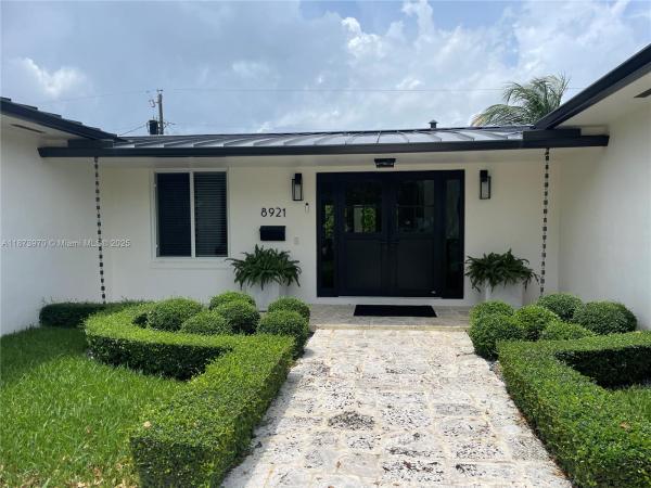 Dan Mar Heights, 8921 SW 48th St, Olympia Heights, Florida 33165, image 3