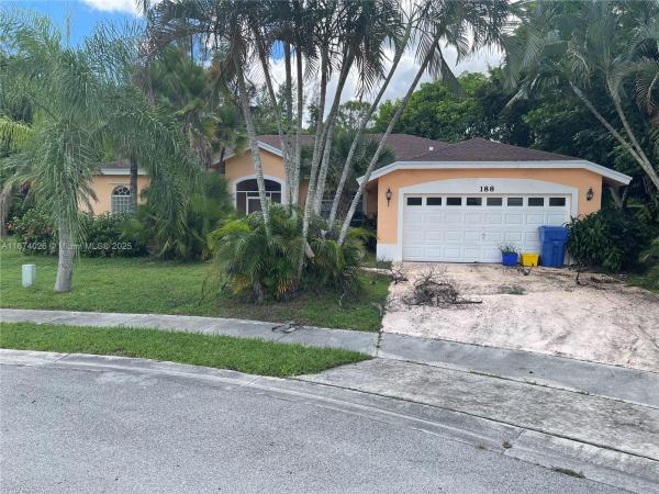 Saratoga Lakes, 188 Gulfstream Cir, Royal Palm Beach, Florida 33411, image 1