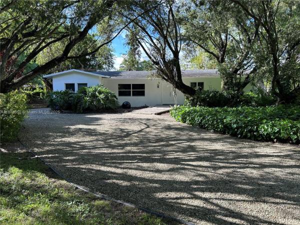 18351 SW 202nd St #18351, Unincorporated Dade County, Florida 33187, image 1