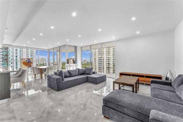 Turnberry Towers, 19355 Turnberry Way #14D, Aventura, Florida 33180, image 1