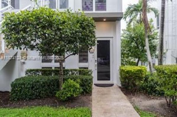 Landmark At Doral, 10255 NW 63 Ter 104, Doral, Florida 33178, image 1