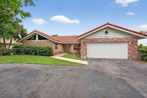 Glen Isle, 383 NW 113th Ave, Coral Springs, Florida 33071, image 1
