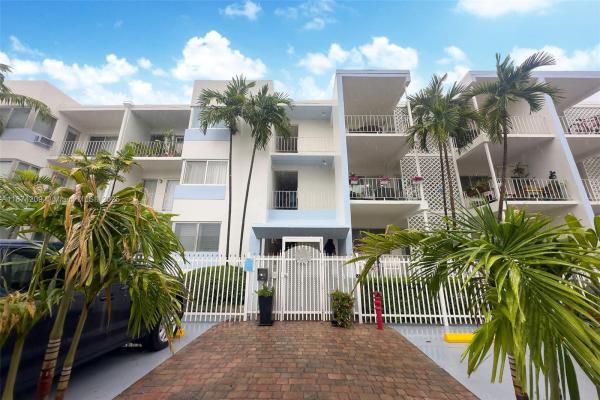 641 Espanola Way, 641 Espanola Way 3, Miami Beach, Florida 33139, image 1
