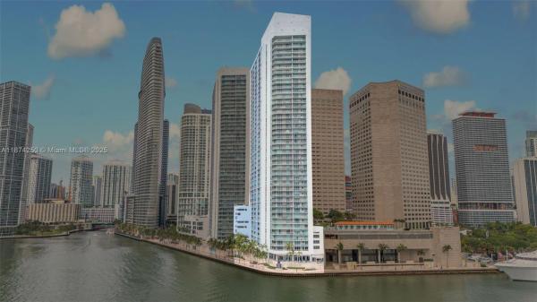 One Miami East, 335 S Biscayne Blvd 2704, Miami, Florida 33131, image 1