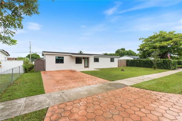 Richmond Heights Estates, 13801 Monroe St, Richmond Heights, Florida 33176, image 2