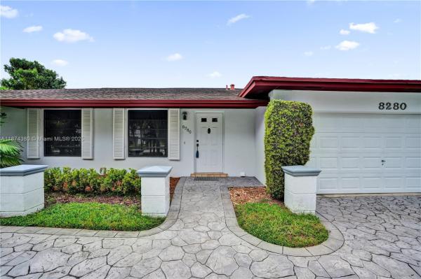 Saga Bay, 8280 SW 205th St, Cutler Bay, Florida 33189, image 2