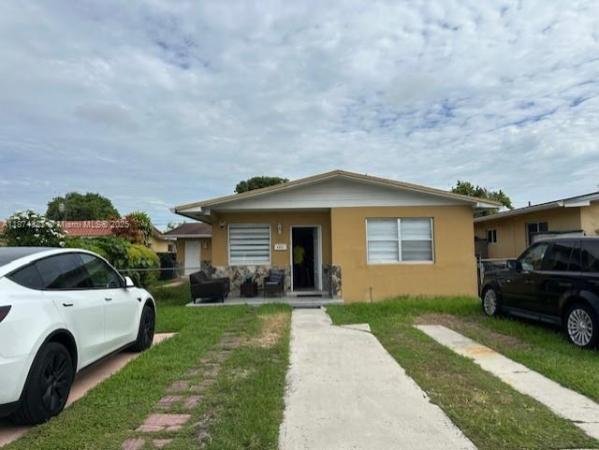 Central Heights, 9241 SW 39th St, Westchester, Florida 33165, image 3