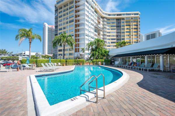 Lake Point Tower & Marina, 100 Golden Isles Dr #104, Hallandale Beach, Florida 33009, image 2
