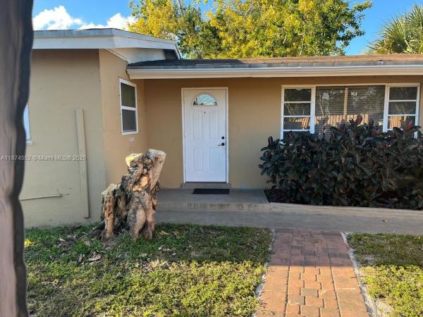 Lauderdale Villas, 1625 NW 9th Ave, Fort Lauderdale, Florida 33311, image 1