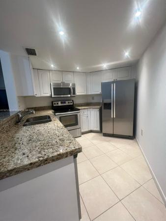 9705 Fontainebleau Blvd #B211, Unincorporated Dade County, Florida 33172, image 1