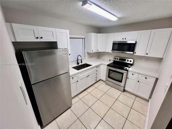 La Bahia, 1111 NW 19th Ave #201, Miami, Florida 33125, image 1