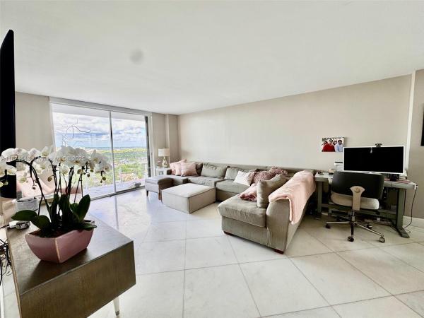 Le Trianon, 6061 Collins Ave #23A, Miami Beach, Florida 33140, image 1