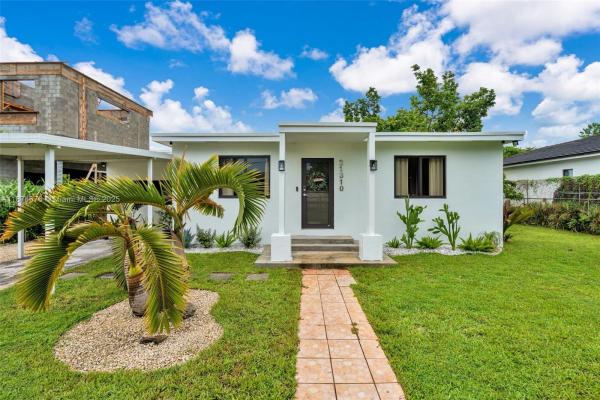 Lincoln City, 21310 Old Cutler Rd, Cutler Bay, Florida 33189, image 1