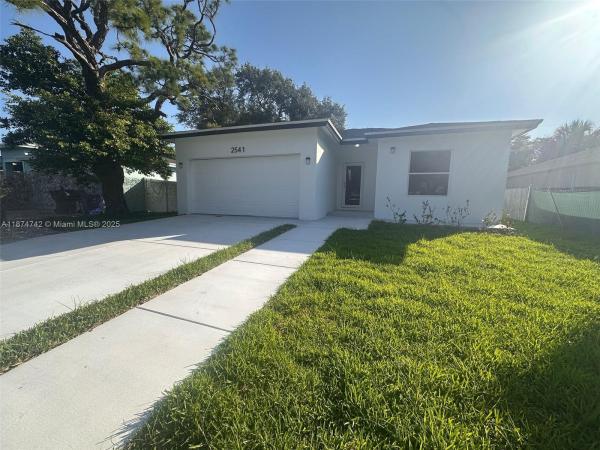Franklin Park, 2541 NW 9th St, Fort Lauderdale, Florida 33311, image 1