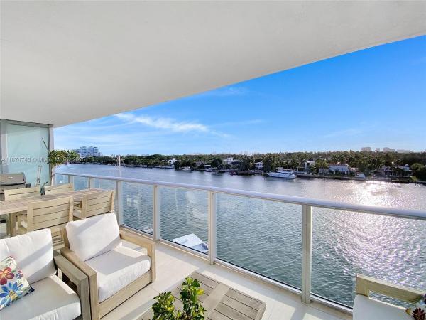 Peloro, 6620 Indian Creek Dr 609, Miami Beach, Florida 33141, image 1