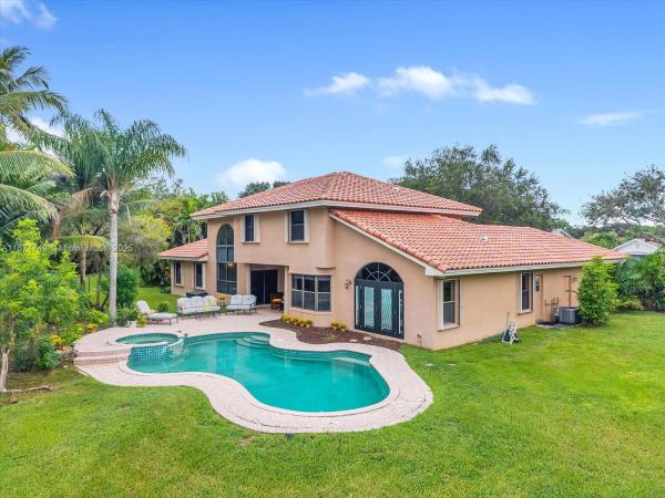 Ridgeview Lake Estates, 10424 SW 17th Mnr, Davie, Florida 33324, image 3