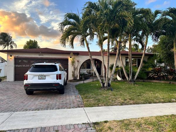 Westview, 8935 NW 11th St, Pembroke Pines, Florida 33024, image 1