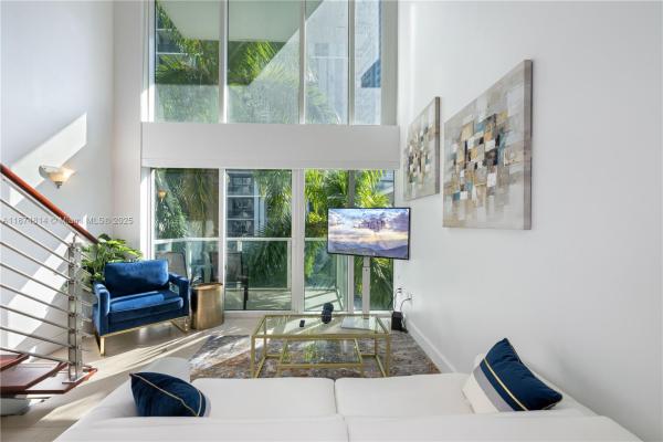 Brickell On The River South Tower, 41 SE 5 St 312, Miami, Florida 33131, image 1