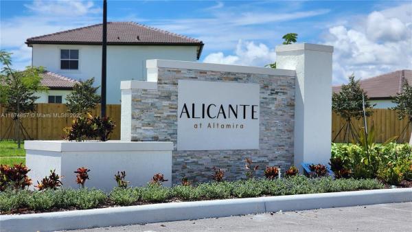 2965 SE 23rd Ave, Unincorporated Dade County, Florida 33035, image 1