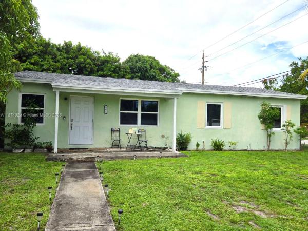 301 NW 190th St, Miami, Florida 33169, image 1