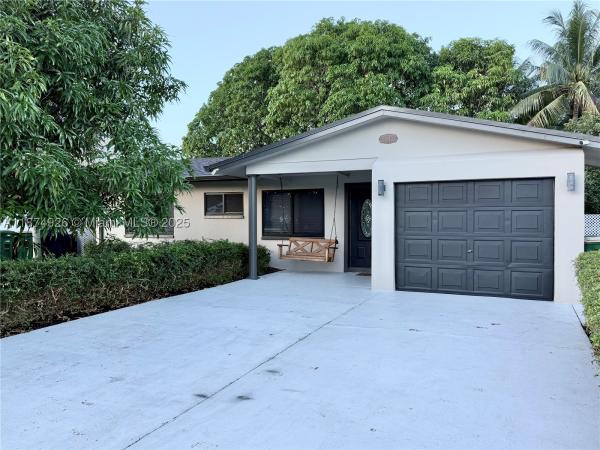 Mainlands Of Tamarac Lakes, 5817 NW 70th Ave, Tamarac, Florida 33321, image 1