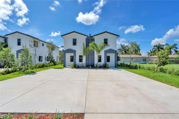 Coral Bay Manor, 1457 NW 2nd Ave #1, Florida City, Florida 33034, image 1