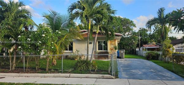 Sunland Park, 5704 SW 37th St, West Park, Florida 33023, image 1