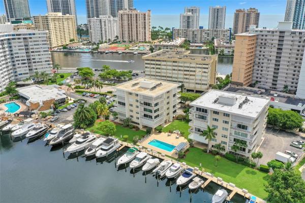 Golden Isles Towers, 126 Golden Isles Dr #43A, Hallandale Beach, Florida 33009, image 1