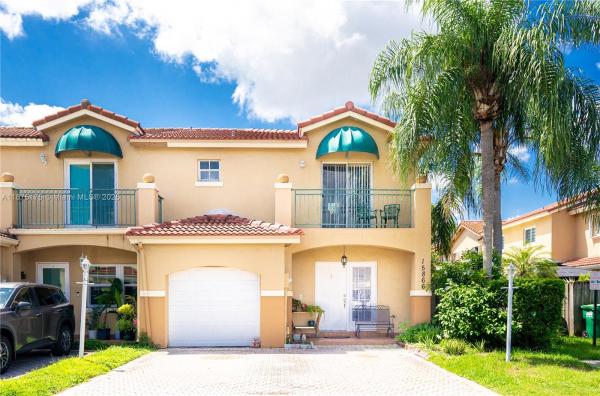 15866 SW 71st St, Miami, Florida 33193, image 1