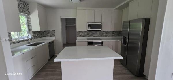 1340 NW 133rd St, Miami, Florida 33167, image 3