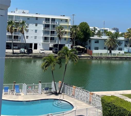 Rive Marseilles, 1185 Marseille Dr #307, Miami Beach, Florida 33141, image 2