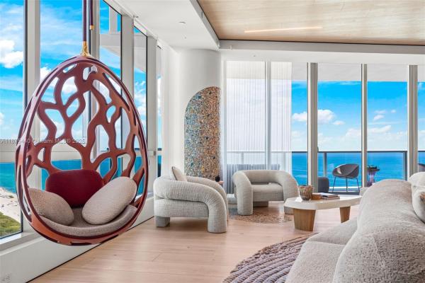 Continuum On South Beach The South Tower, 100 S Pointe Dr #2608, Miami Beach, Florida 33139, image 2