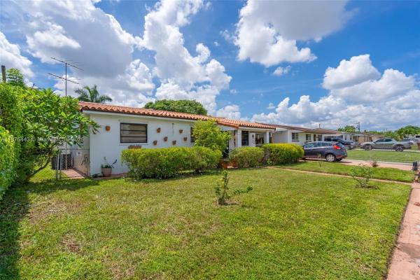 Castle Estates, 1310 W 36th St, Hialeah, Florida 33012, image 1