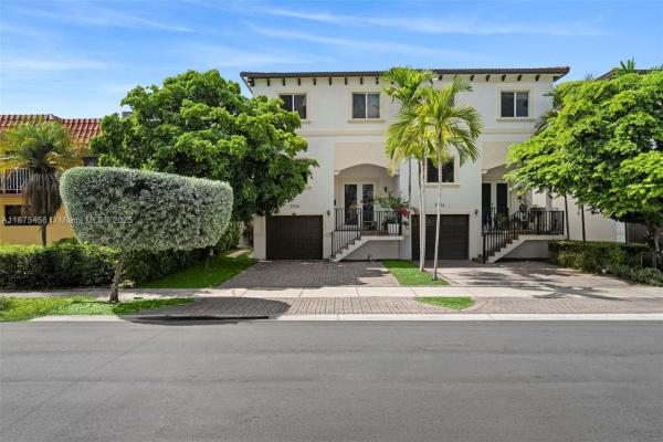 3506 NE 166th St #4, North Miami Beach, Florida 33160, image 1