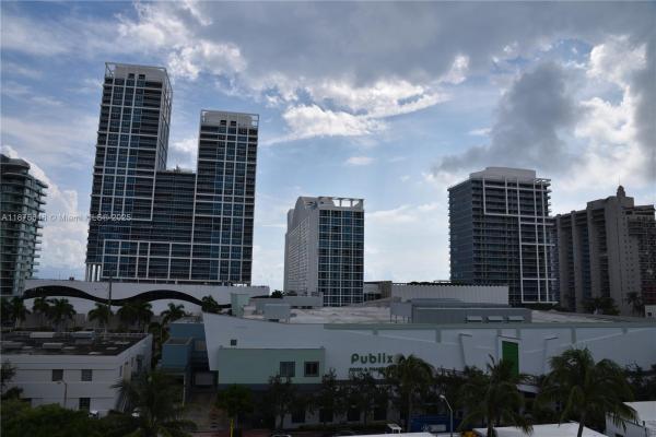 Villa Royal, 6855 Abbott Ave #703, Miami Beach, Florida 33141, image 2