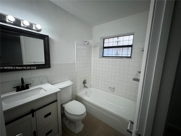 Washington Park, 2481 NW 13th Ct #1-2, Fort Lauderdale, Florida 33311, image 2