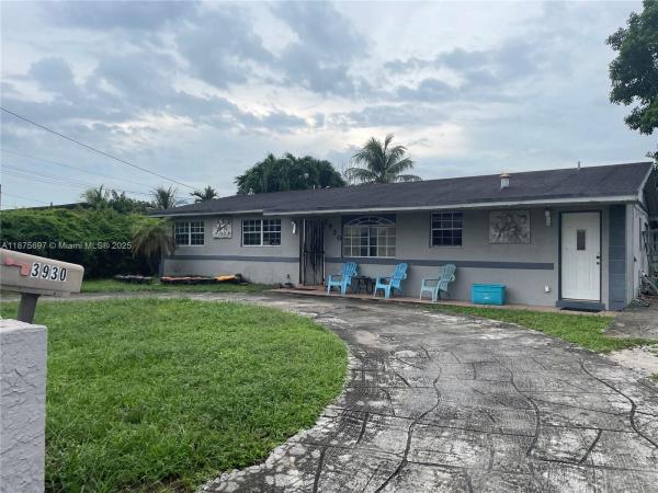 Realsite Gardens, 3930 NW 187th St, Miami Gardens, Florida 33055, image 1