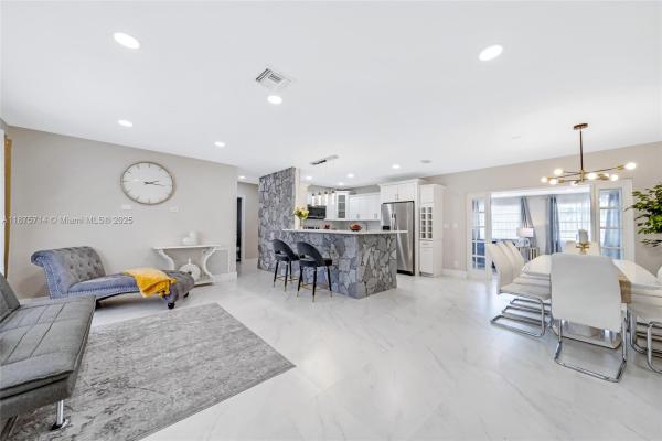 Silver Shores, 241 Oceanic Ave, Lauderdale By The Sea, Florida 33308, image 2