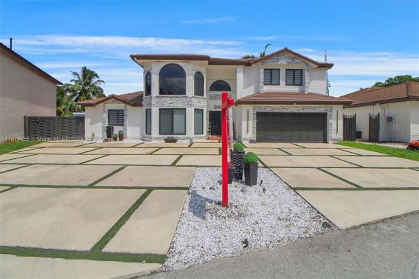 Marbella Park, 8467 NW 201st Ter, Hialeah, Florida 33015, image 3