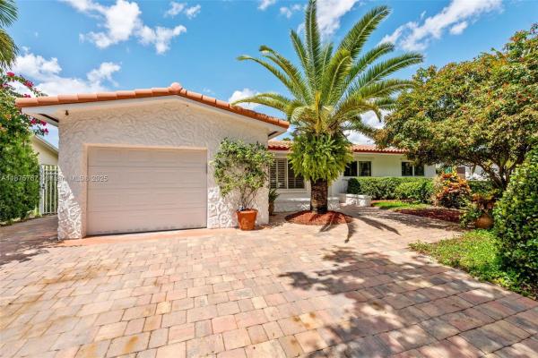 Pembroke Lakes, 10651 NW 21st Ct, Pembroke Pines, Florida 33026, image 1