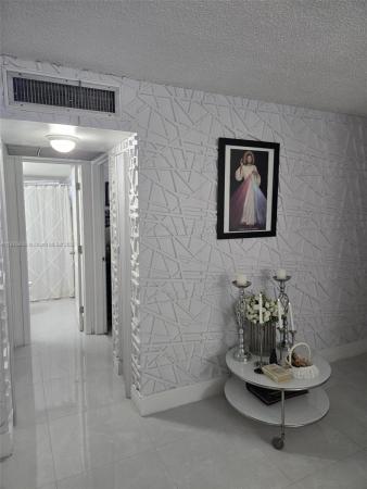 Live Oak Of Pine Island Ridge, 9410 Live Oak Pl #103, Davie, Florida 33324, image 1