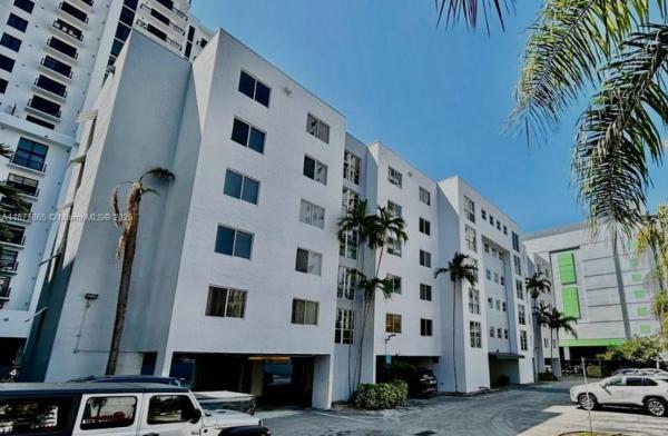 Palm Gardens, 210 SW 11th St #208, Miami, Florida 33130, image 1