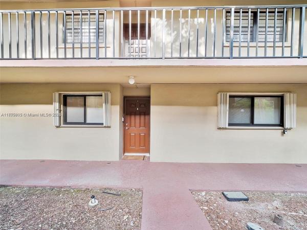 Gardens Of Kendall South, 10835 SW 112th Ave #117, Kendall, Florida 33176, image 3