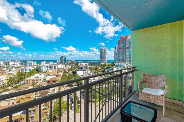 Yacht Club At Portofino, 90 Alton Rd #1007, Miami Beach, Florida 33139, image 1