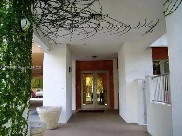 Dixie Grove Residences, 2630 SW 28th St #8, Miami, Florida 33133, image 1