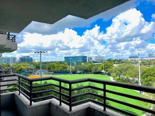 Parc Central Aventura South, 3300 NE 191st St #703, Aventura, Florida 33180, image 1