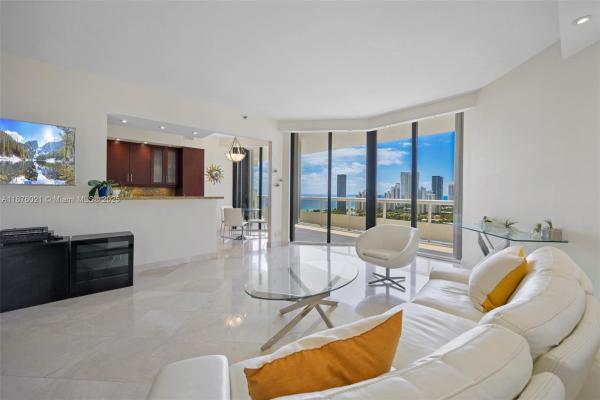 Terraces North Turnberry, 20191 E Country Club Dr #TS8, Aventura, Florida 33180, image 1